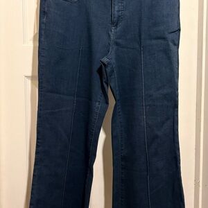 Women with Control Denim Jeans